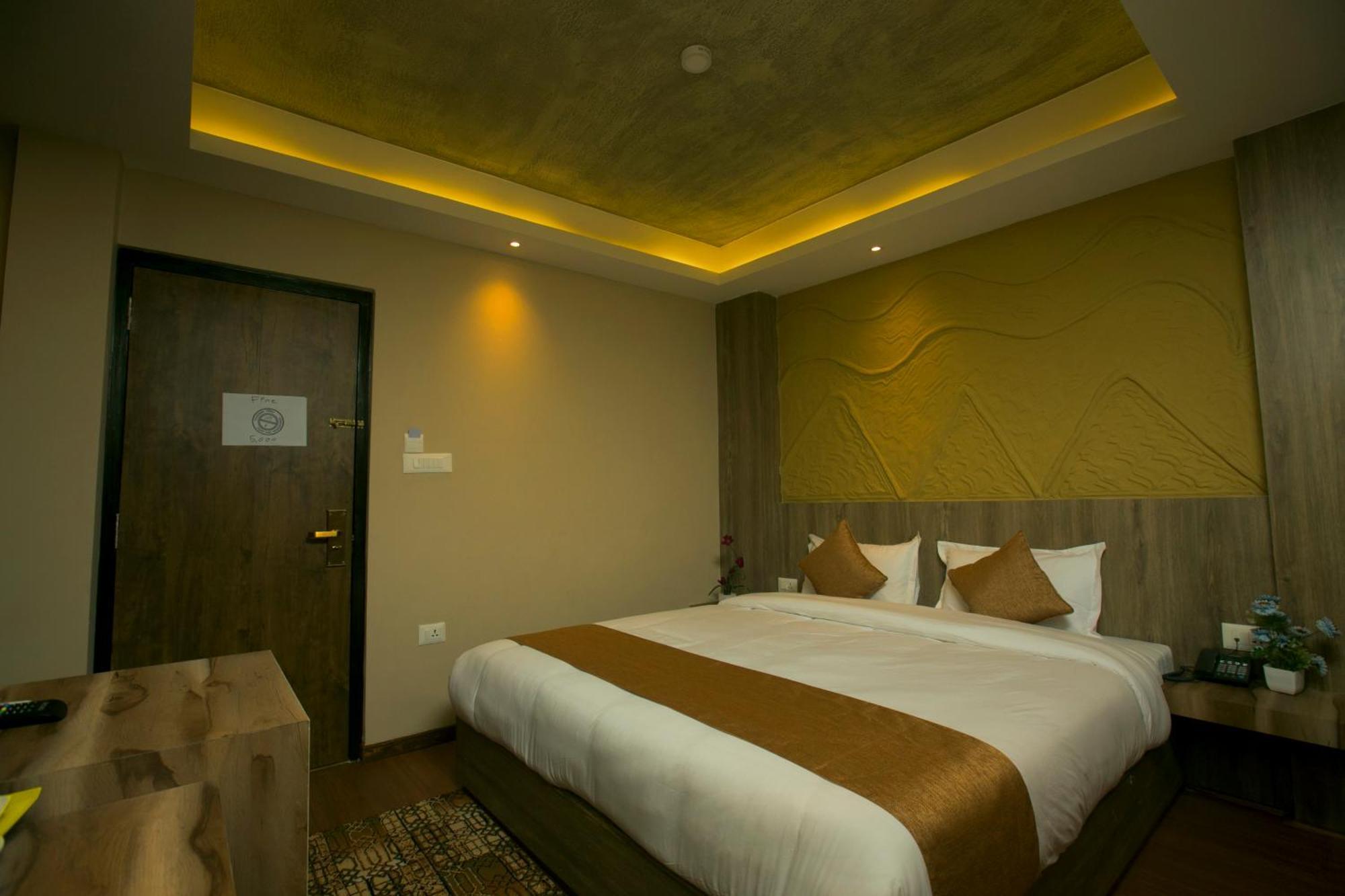 Divya Boutique Inn Kathmandu Exterior photo