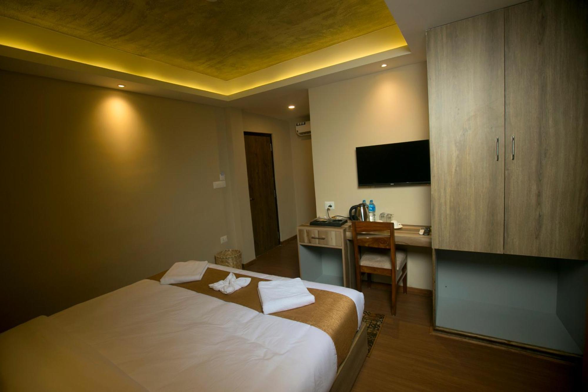 Divya Boutique Inn Kathmandu Exterior photo